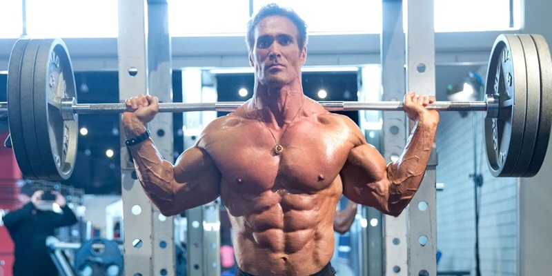 Mike O’Hearn. Comment le bodybuilder de 52 ans garde la forme
